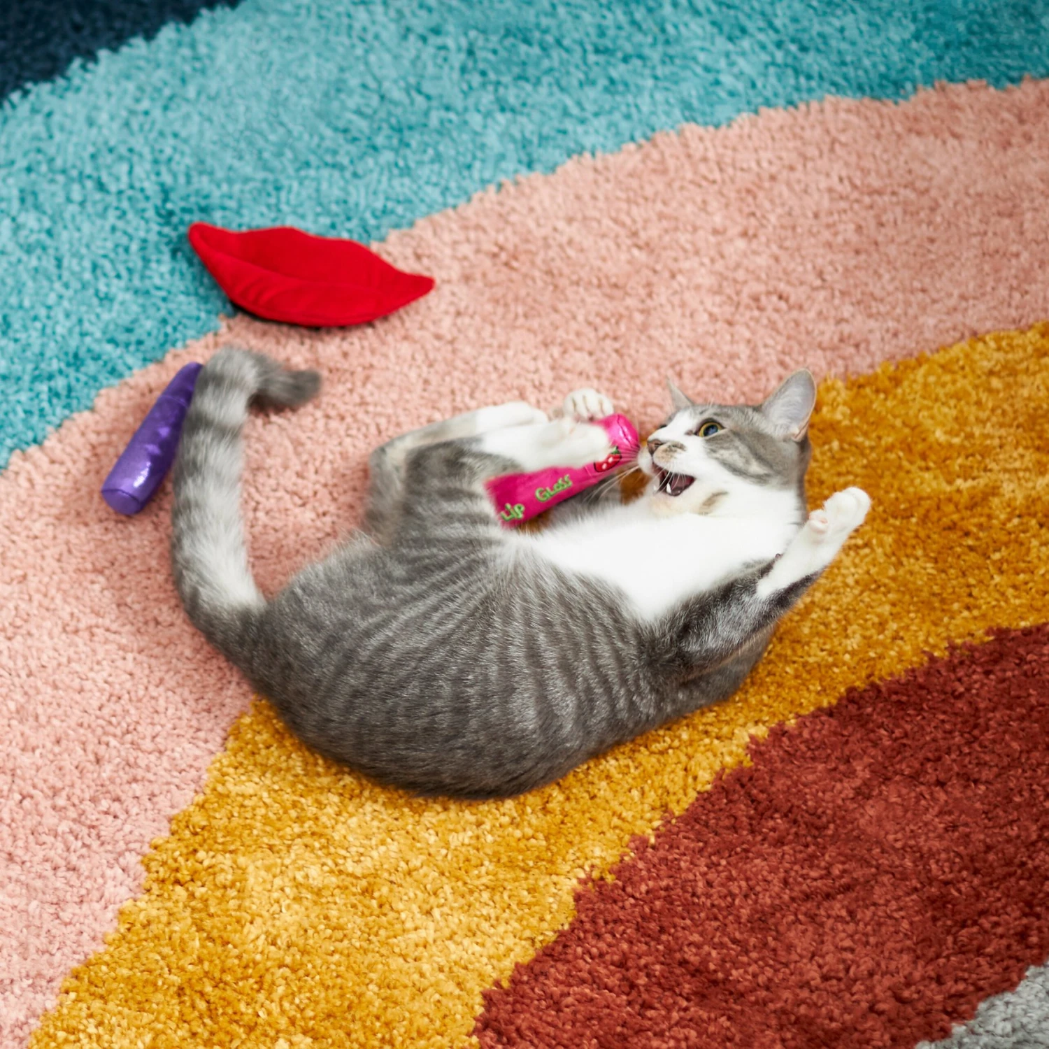 Frisco Retro Lip Gloss Plush Cat Toy With Catnip, 3 Count 3 Frisco Retro Lip Gloss Plush Cat Toy With Catnip, 3 Count - Image 3