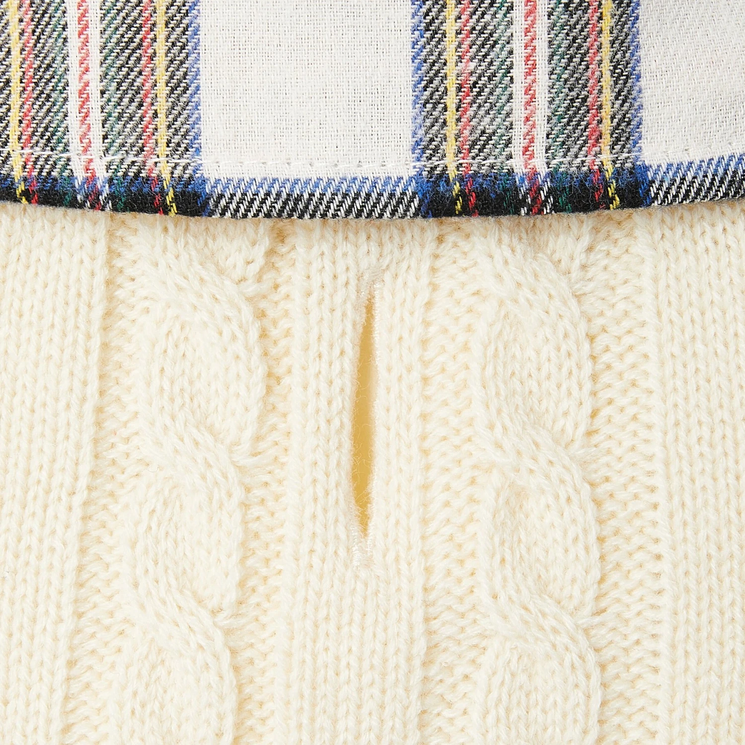 Frisco Cream Cable Knit Dog & Cat Sweater, White/Red Plaid 6 Frisco Cream Cable Knit Dog & Cat Sweater, White/Red Plaid - Image 6