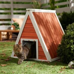 Frisco 31 Frisco Outdoor Wooden A-Frame Cat House